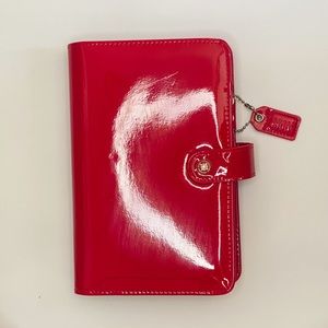 Webster’s Pages Patent Red Personal Binder